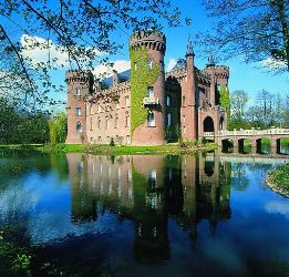 Schloss Moyland